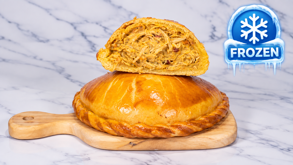 Ají de Gallina Empanada (Peruvian Creamed Chicken ) - Frozen